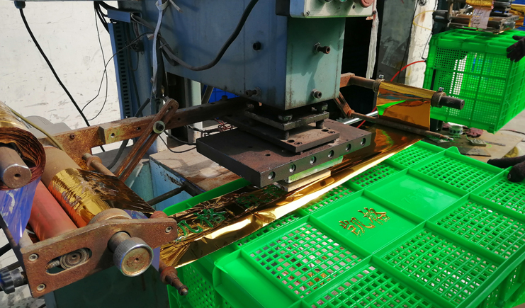 塑料周轉(zhuǎn)箱的顏色，實話實說，到底有多重要？