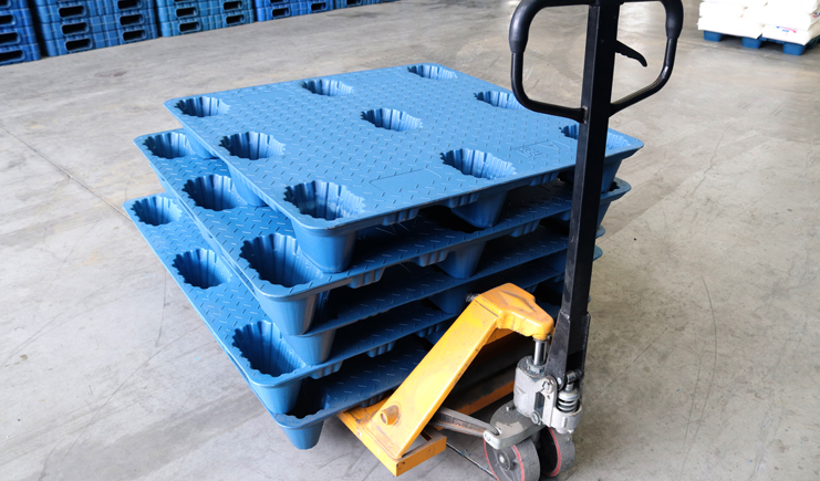 塑料托盤訂做，四大要點(diǎn)大家需特別注意