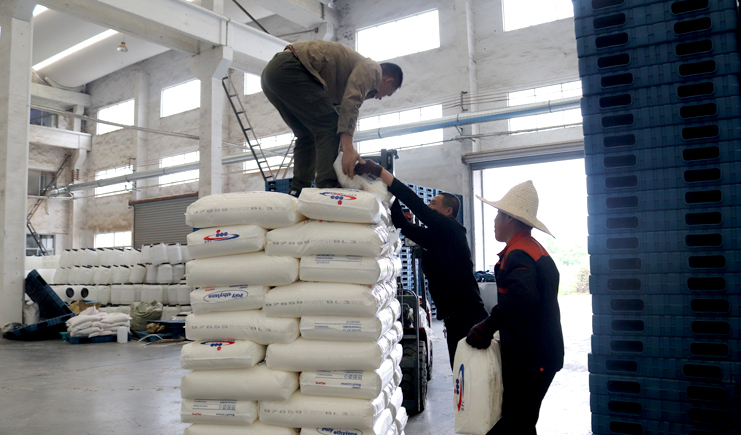 吹塑塑料托盤測(cè)試，重磅來(lái)襲，這波操作相當(dāng)溜