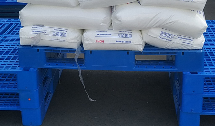 上貨架塑料托盤，騰云駕霧，我能行！