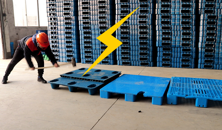 比雷神之錘還要可怕！托盤塑料托盤慘遭暴擊