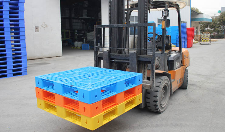 塑料托盤(pán)廠家，為現(xiàn)代物流注入新活力